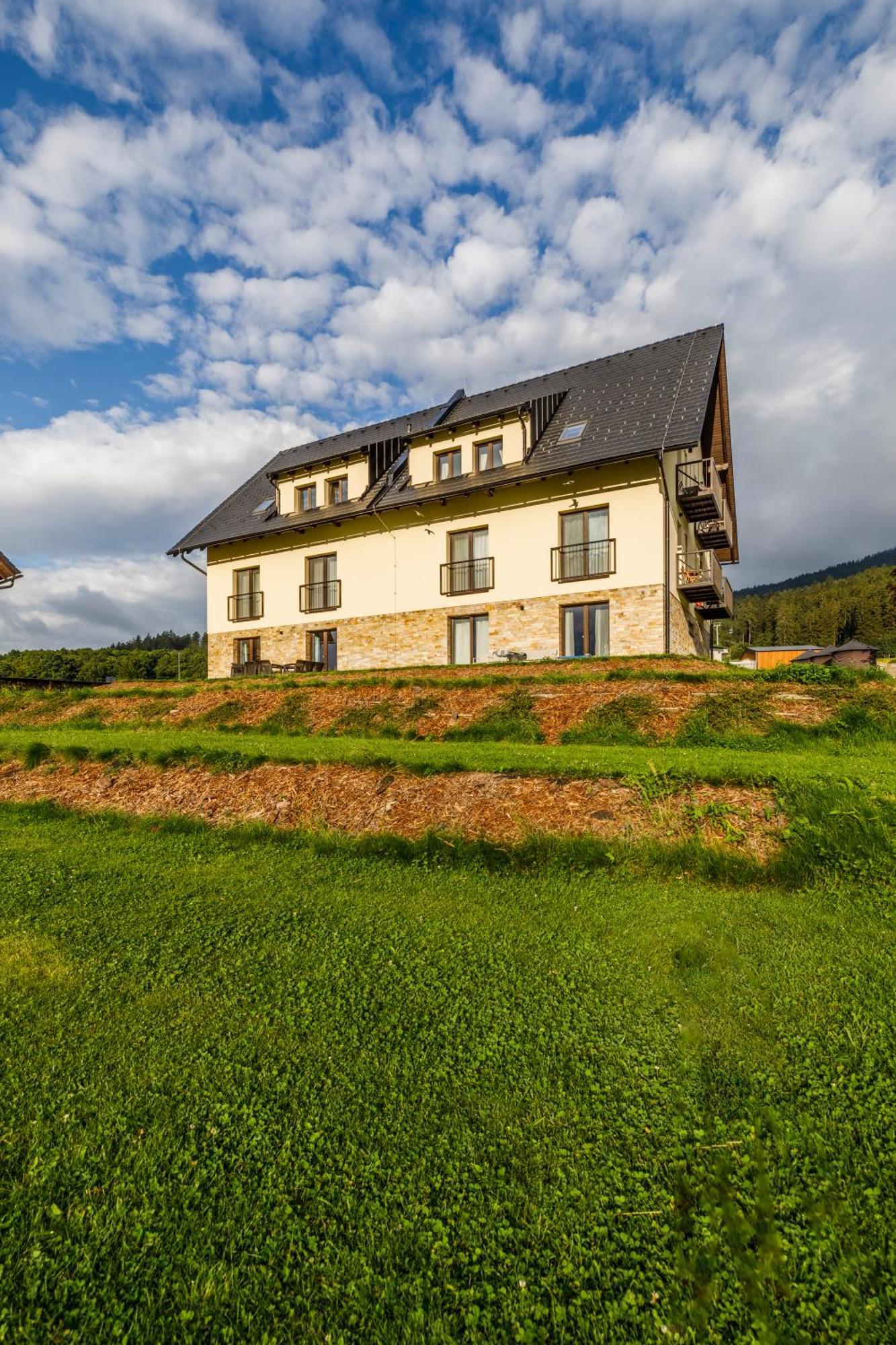 Apartman Simon - Horsky Resort Bukova Hora - Červená Voda المظهر الخارجي الصورة